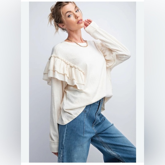 Vici Tops - NWT Vici DOUBLE RUFFLE SLEEVES TOP XS